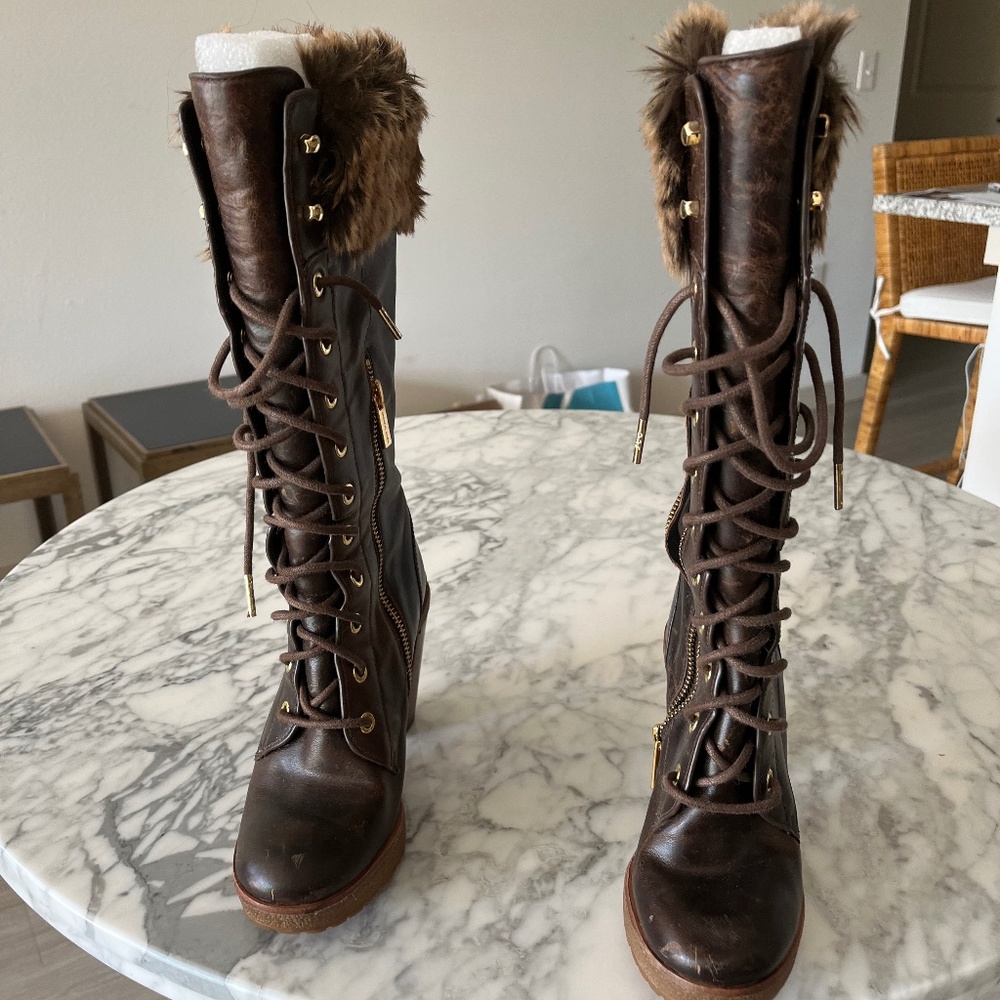 Coach boots